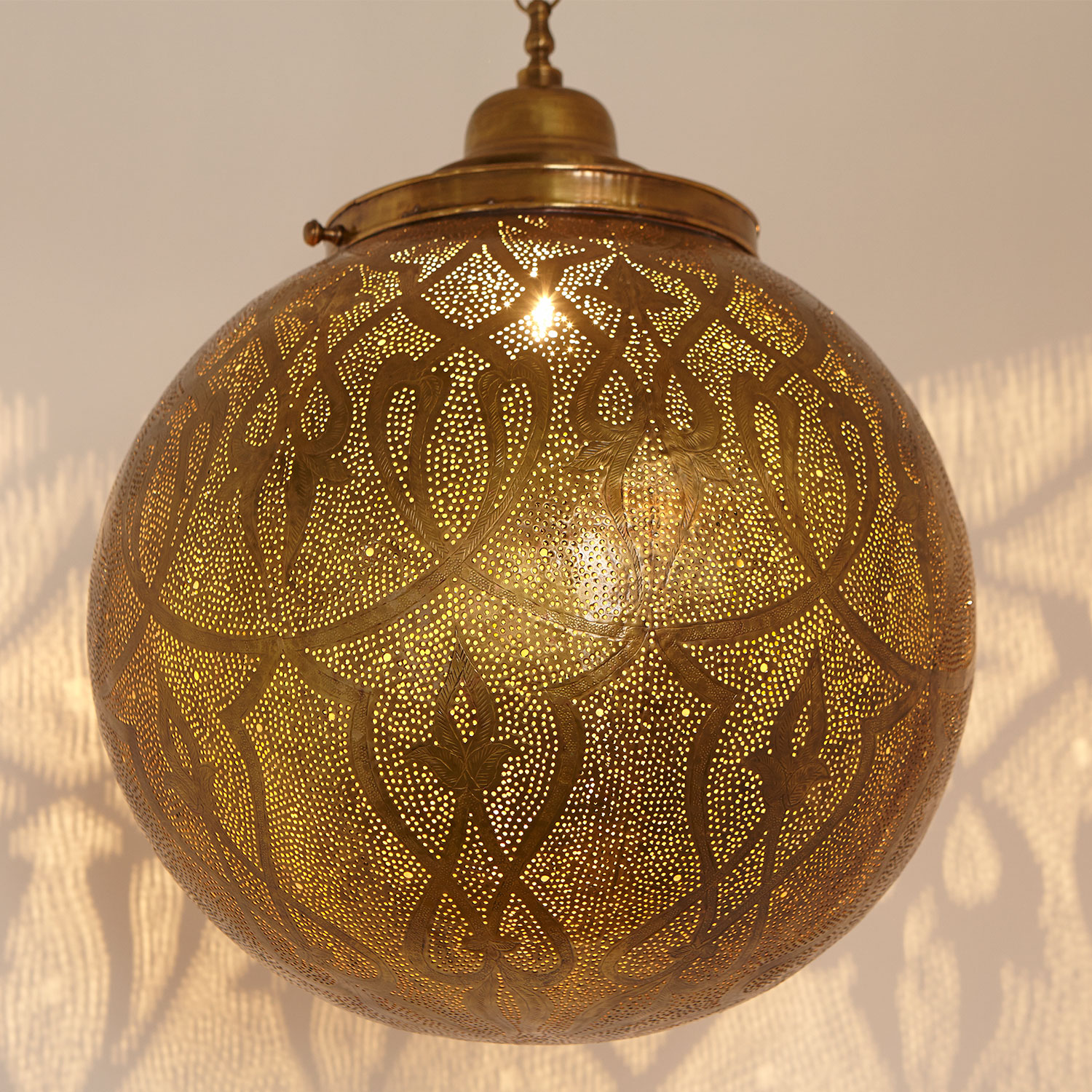 Luxusní mosazná lampa